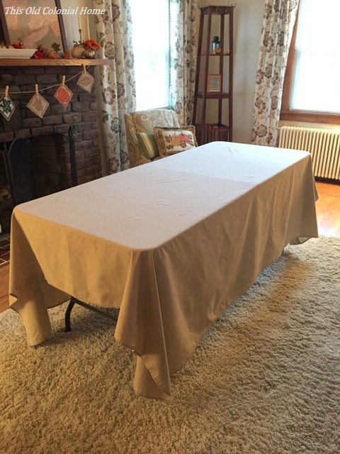 Bed sheet as tablecloth